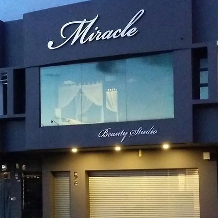 Miracle Suite Ipoh Exterior photo